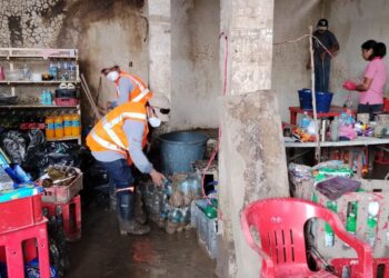 La Brigada yucateca auxilia a comunidades afectadas por lluvias en Veracruz. AMEXI