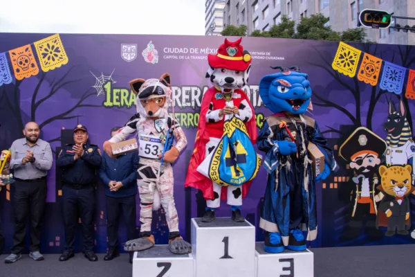 Ciudad de México. 26 de octubre, 2025. Primera Carrera de Botargas del Terror de la Secretaría de Seguridad Ciudadana. AMEXI FOTO @PBI_SSC