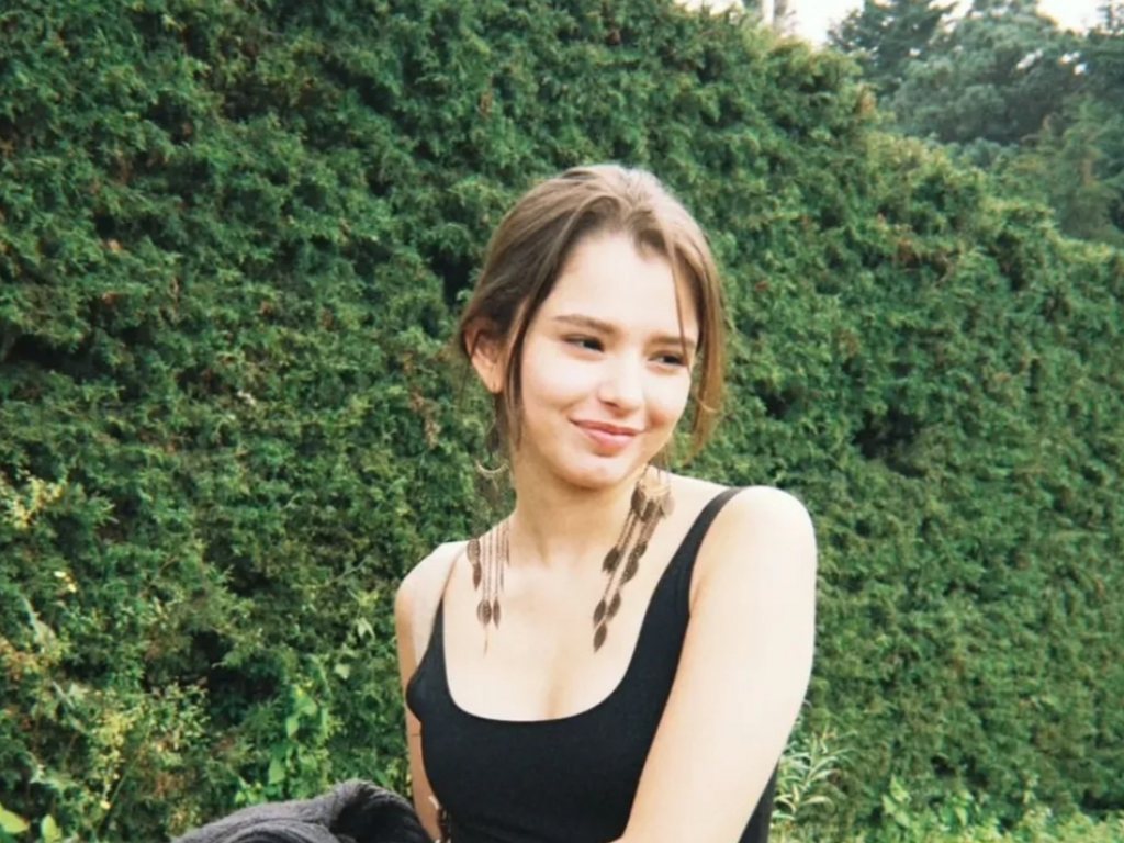 Farah Justiani protagoniza “Contrato de corazones tú y yo” | AMEXI/FOTO: IG @farah_justiani