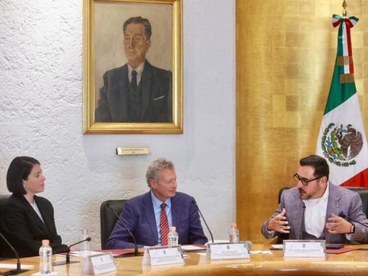 IPN y Universidad de Oxford se unen para investigar cáncer colorrectal