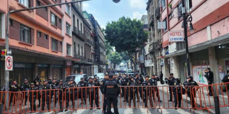 Informe de gobierno de Brugada. Centro 1. 12 de octubre de 2025. Amexi Foto Florentino López