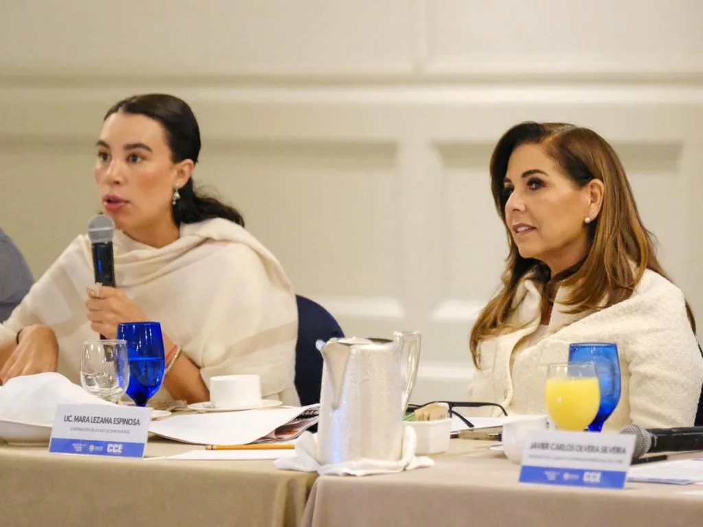 Josefina Rodríguez y Mara Lezama