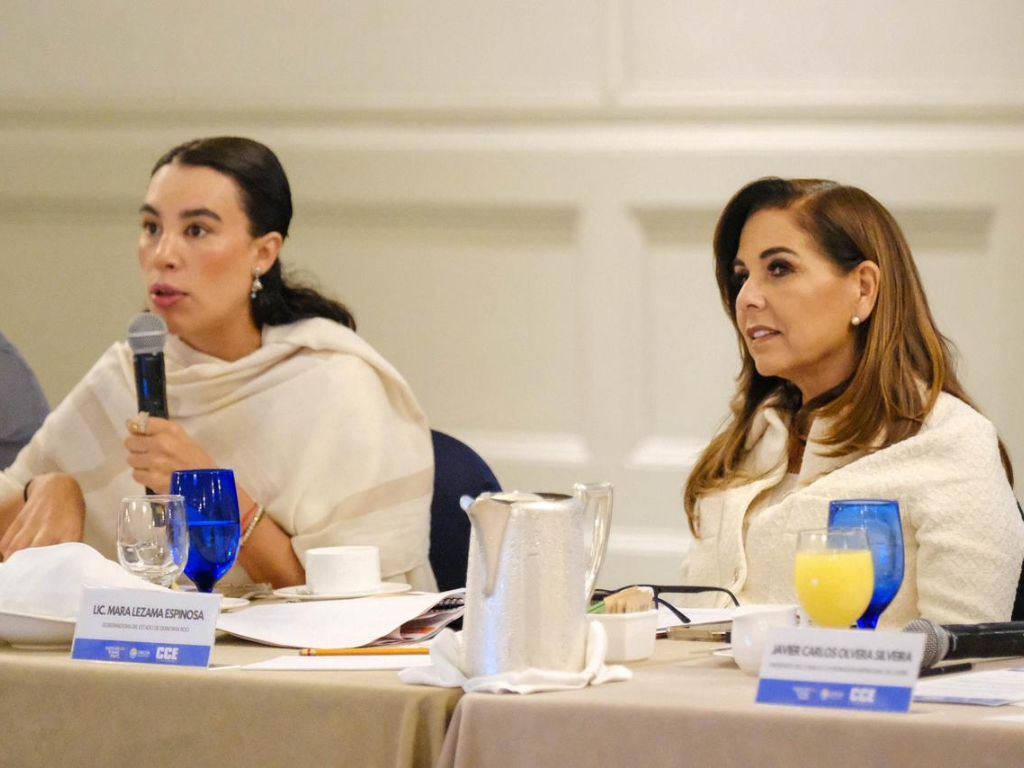 Josefina Rodríguez y Mara Lezama