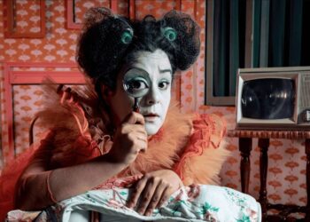 Julia se presenta este lunes 13 de octubre a las 18:00 h en el Teatro Juárez | AMEXI/FOTO: IG @cervantino