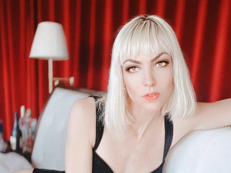 La cantante de jazz Karen Souza se presenta en el Lunario