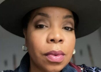 Muere Kimberly Hébert, actriz de “The big bang theory” y “Grey 's Anatomy” a los 52 años | AMEXI/FOTO: IG @youfoundkimberly