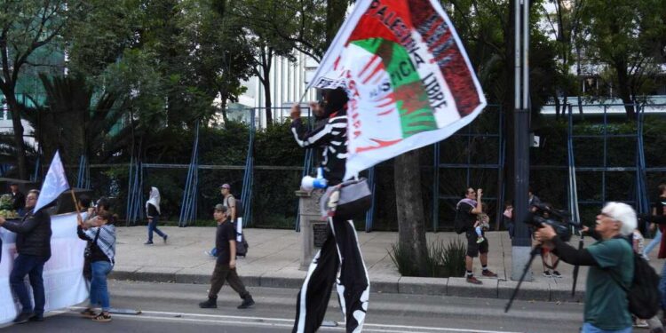 Marcha pro-Palestina en la CDMX, exigen un alto al fuego en Gaza