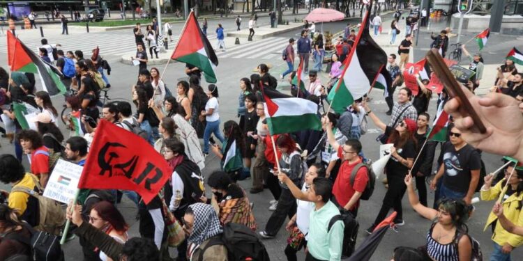 Marcha pro-Palestina en la CDMX, exigen un alto al fuego en Gaza