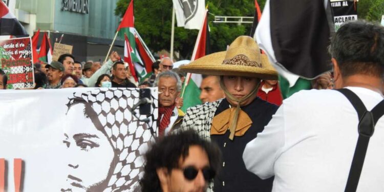 Marcha pro-Palestina en la CDMX, exigen un alto al fuego en Gaza
