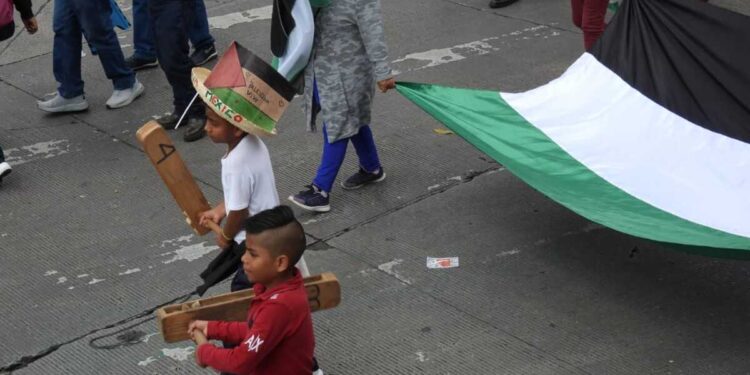 Marcha pro-Palestina en la CDMX, exigen un alto al fuego en Gaza