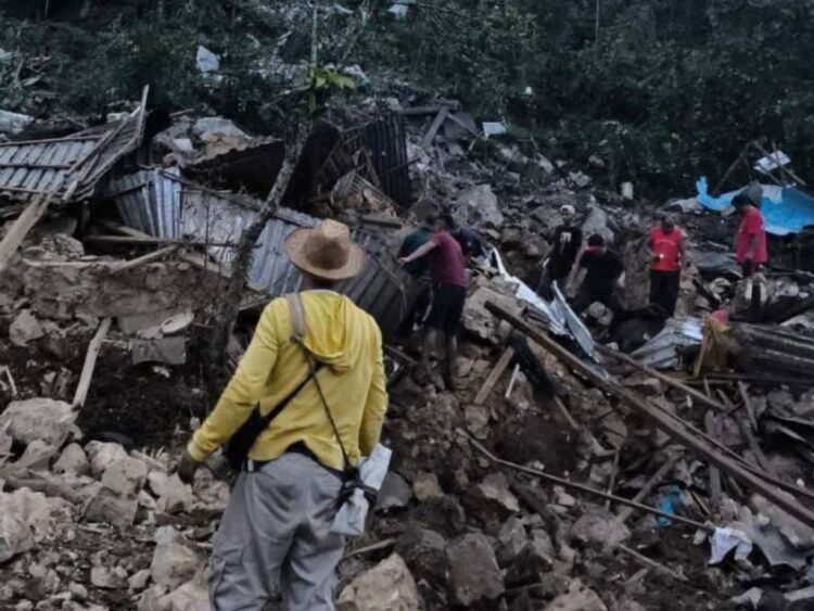 Otro desgajamiento de cerro de oaxaca