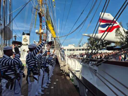 La embarcación visitará los puertos mexicanos de Cozumel, Progreso y Veracruz, donde concluirá su travesía el próximo 23 de noviembre