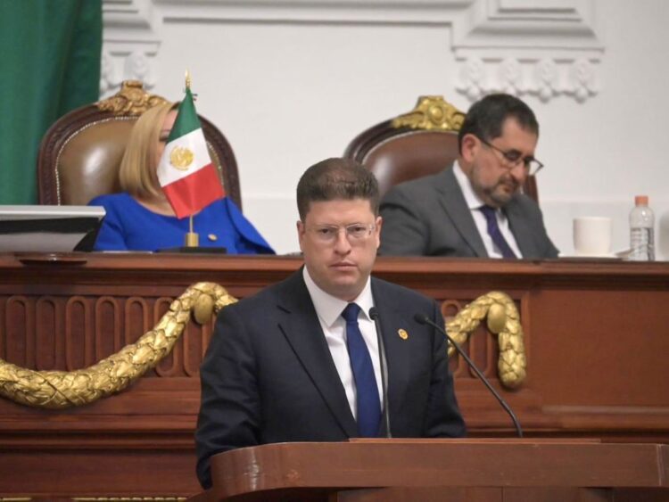 Presenta Pablo Vázquez estrategia de seguridad en la CDMX. AMEXI