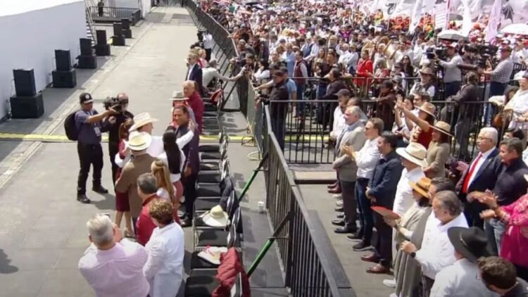 Sheinbaum, ¿dispuesta a pedir exilio dorado para Adán Augusto?