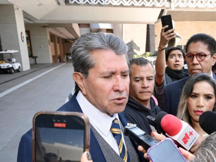 Ricardo Monreal. Propuesta de reforma para evitar abusos con tarjetas bancarias. AMEXI