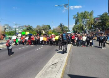 SAT: atención continúa en mayoría de oficinas, pese a protesta de trabajadores