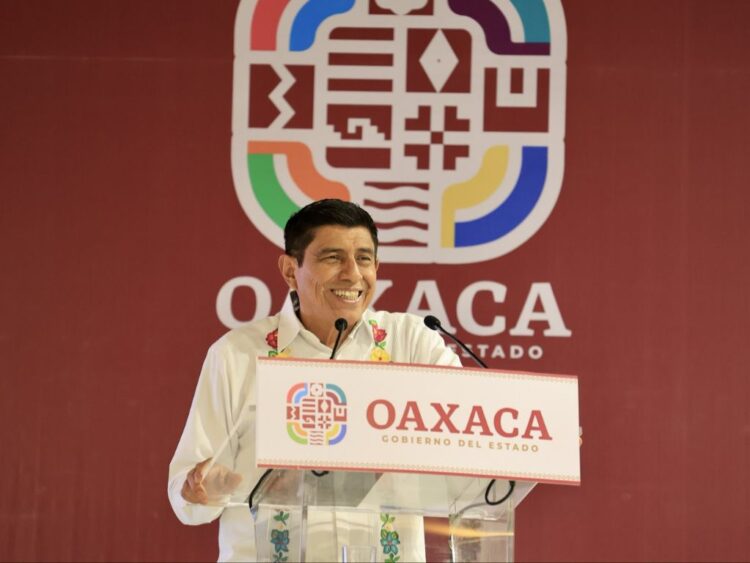 Propaganda, opacidad y simulación en Oaxaca