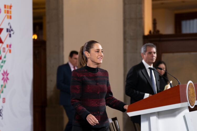 Claudia Sheinbaum destacó que esta plataforma de trazabilidad tiene como objetivo de conocer cuánto combustible de produce en el país