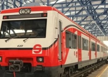 Suspenden servicio del Tren Suburbano por fuga de gas en estación Lechería