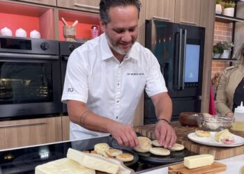 Delicias de la Hispanidad: Arepas de yuca con queso