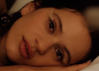 Rosalía presenta “Berghain”, primer adelanto de su nuevo álbum “LUX”
