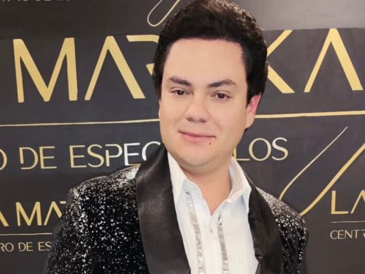 El cantante Manuel José prófugo de la justicia mexicana