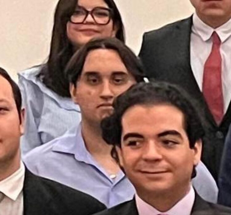Jesús Ernesto López Gutiérrez, hijo de AMLO, participó en Parlamento Juvenil en Senado