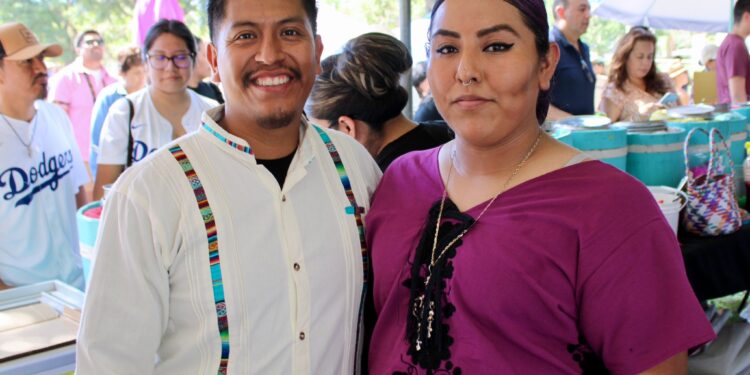 Miles disfrutan la Feria de los Moles