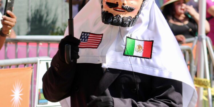 Miles disfrutan la Feria de los Moles