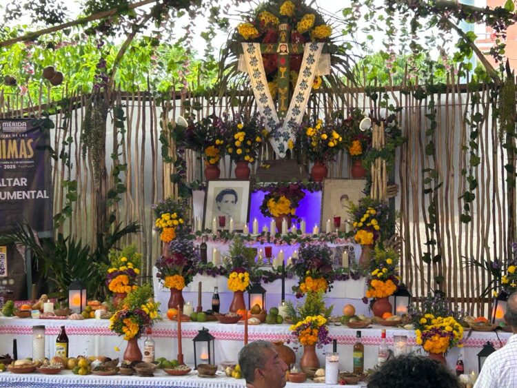 altares Mérida