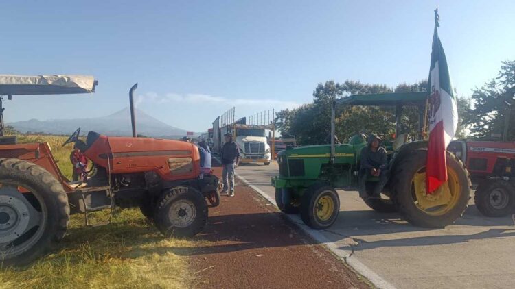 Agricultores recibirán 950 pesos en apoyos; avanza diálogo, afirma Sader