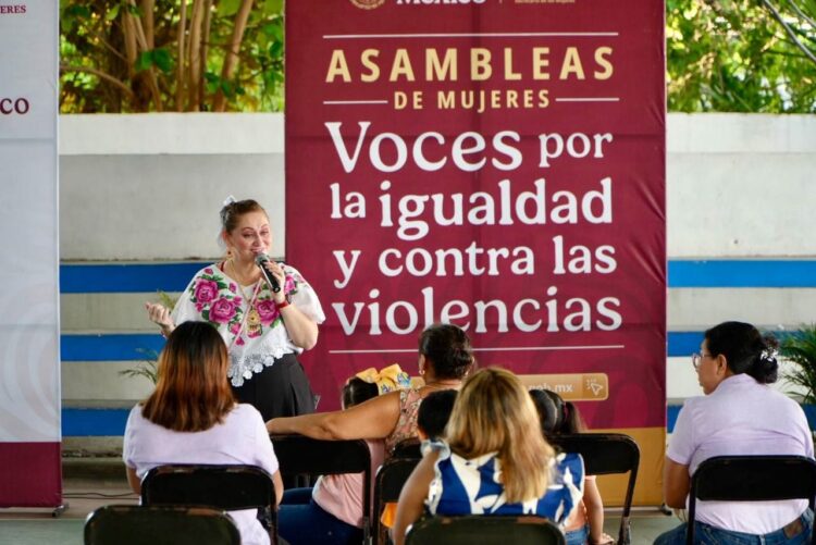 Hartas de la violencia, mujeres yucatecas realizan asamblea con miras a un frente nacional