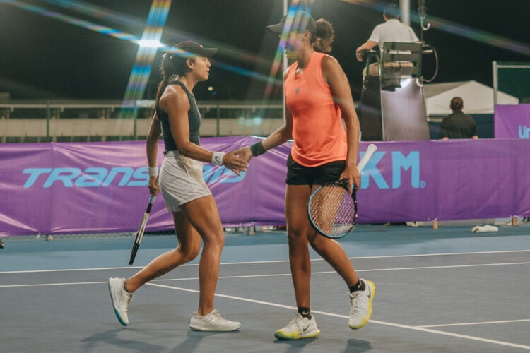 Victoria Rodríguez y María José Portillo