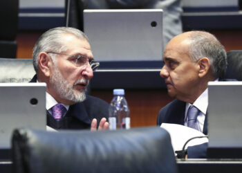 Aplaude Adán Augusto colocación de vallas en Palacio Nacional por marcha de Generación Z