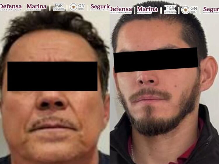 Abdel “N” y Miguel Ángel “N”, detenidos en Sonora por tráfico de armas y drogas a Estados Unidos. AMEXI Foto Especial