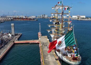 Sheinbaum: no triunfa quien defiende privilegios y busca apoyo extranjero