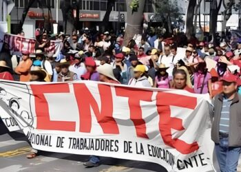 CNTE levanta paro nacional