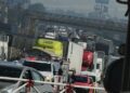 Caos vehicular en la México-Puebla por cierre del Arco Norte. Foto Redes Sociales