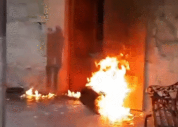 Disturbios en Palacio de Gobierno en Morelia, tras marcha por justicia por asesinato de Carlos Manzo