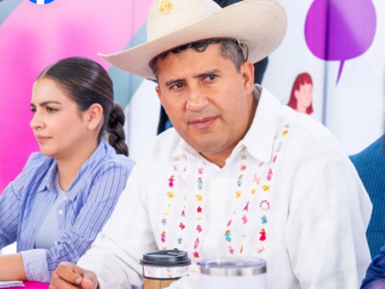 Ejecutan a dos presuntos participantes en el asesinato de Carlos Manzo. AMEXI