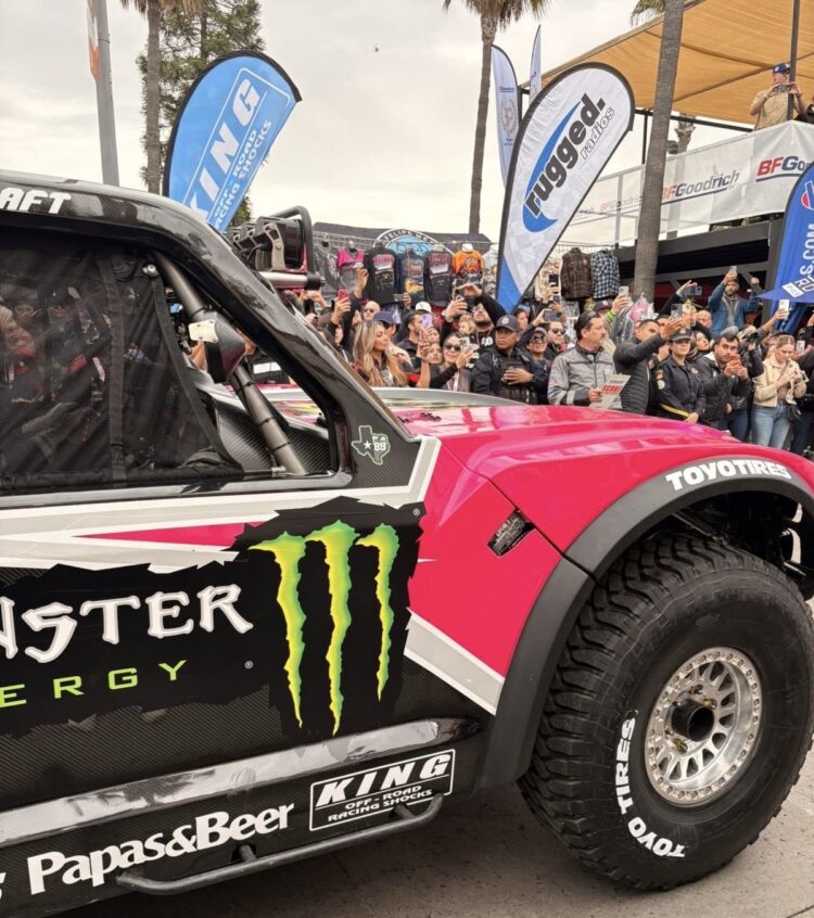 Carrera Baja 1000 deja millonaria derrama económica en Ensenada