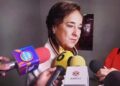 Cecilia Occelli habla con medios de comunicación sobre su papel en el histórico concierto de Juan Gabriel en Bellas Artes.