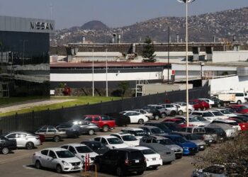 Nissan cierra planta en Morelos y despide 869 trabajadores.