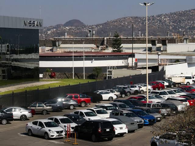 Nissan cierra planta en Morelos y despide 869 trabajadores.