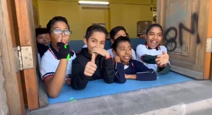 Desfile cívico revolucionario con saldo blanco en 500 municipios de Oaxaca