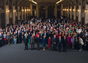 Unidad Morena-PT-PVEM rumbo a 2027: Sheinbaum. AMEXI