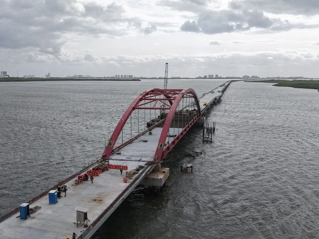 Puente Vehicular Nichupté