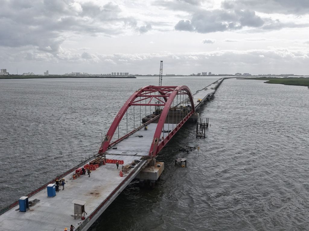 Puente Vehicular Nichupté