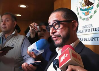 Hugo Eric Flores anuncia audiencia con la Fiscalía de Campeche, para caso Alito. /AMEXI