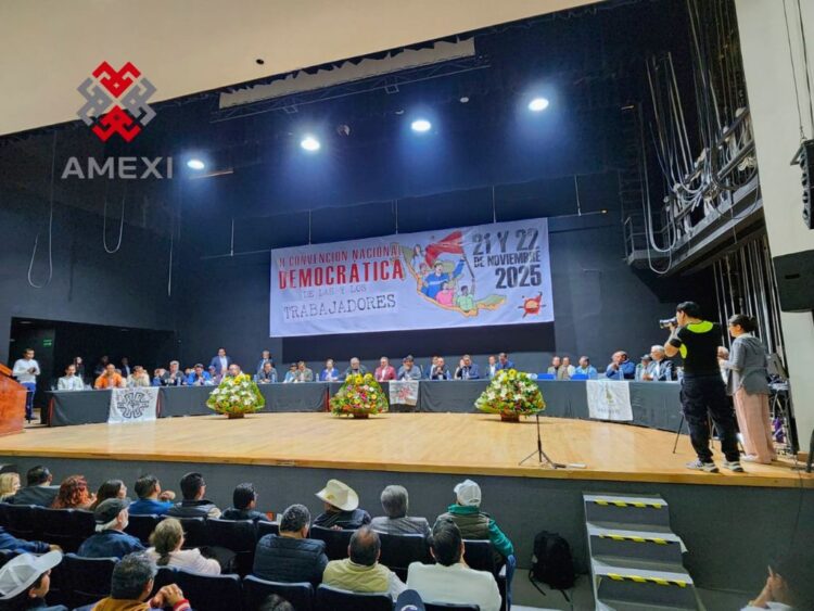 II Convención Nacional Democrática. Construir una Confederación de Trabajadores. /AMEXI